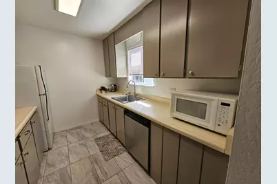 1060 Oak Grove Road #37, Concord, CA 94518 - Photo 6