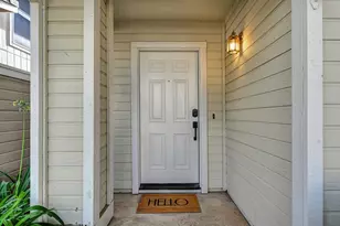 133 Brightstone Cir, Folsom, CA 95630 - Photo 2