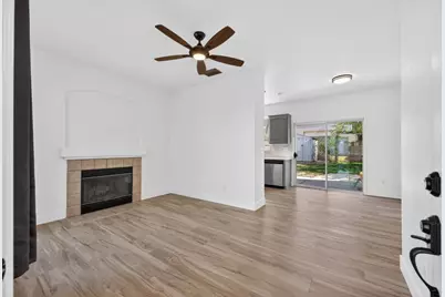 9268 Rose Parade Way, Sacramento, CA 95826 - Photo 6