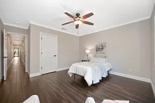 1865 44th St, Sacramento, CA 95819 - Photo 58