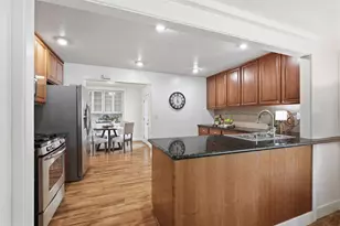 5920 Parkoaks Dr, Citrus Heights, CA 95621 - Photo 18