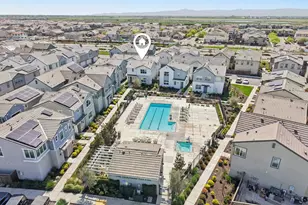 2413 Seaside Rd, Lathrop, CA 95330 - Photo 32