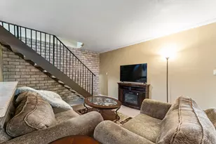 9000 El Cajon Way, Sacramento, CA 95826 - Photo 10