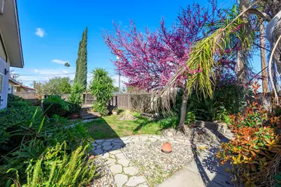 1305 Oakwood Drive, Modesto, CA 95350 - Photo 40