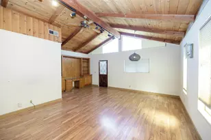 1305 Oakwood Dr, Modesto, CA 95350 - Photo 20