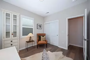 9 Fischbacher St, Sacramento, CA 95816 - Photo 50