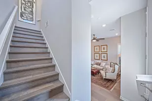 9 Fischbacher St, Sacramento, CA 95816 - Photo 32