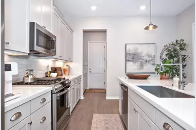 9 Fischbacher Street, Sacramento, CA 95816 - Photo 24