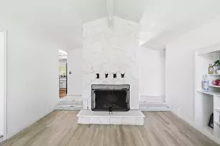 12301 E Jahant Rd, Acampo, CA 95220 - Photo 16