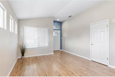 8600 Heritage Hill Drive, Elk Grove, CA 95624 - Photo 4