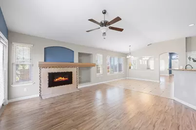 8600 Heritage Hill Drive, Elk Grove, CA 95624 - Photo 8