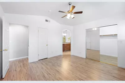 8600 Heritage Hill Drive, Elk Grove, CA 95624 - Photo 24