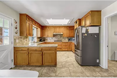 2436 Trevor Court, Madera, CA 93637 - Photo 16