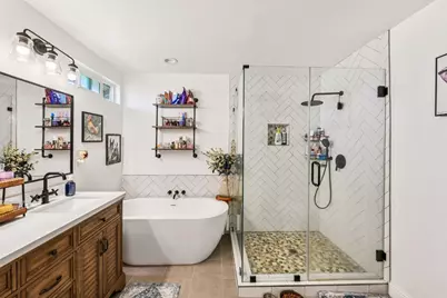 11890 Cresthill Drive, Elk Grove, CA 95624 - Photo 12