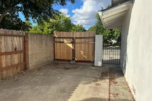 6636 St James Dr, Carmichael, CA 95608 - Photo 34