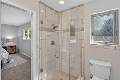 8724 Oconnell Court, Elk Grove, CA 95624 - Photo 44