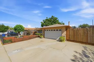 2433 Kildare Ln, Modesto, CA 95354 - Photo 2