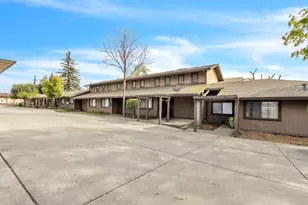 5575 Hemlock St, Sacramento, CA 95841 - Photo 2