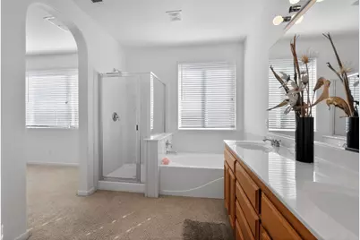 10157 Lofton Way, Elk Grove, CA 95757 - Photo 10