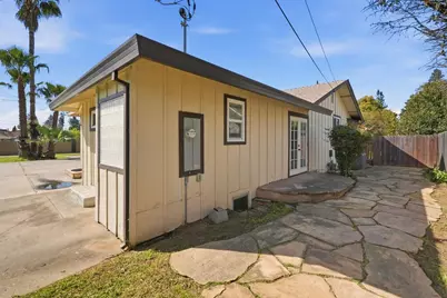 1700 Rolling Hills Road, Sacramento, CA 95864 - Photo 44