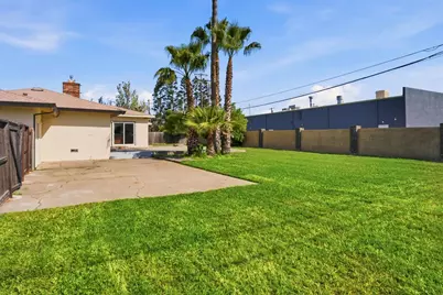 1700 Rolling Hills Road, Sacramento, CA 95864 - Photo 48