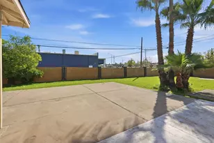 1700 Rolling Hills Rd, Sacramento, CA 95864 - Photo 46