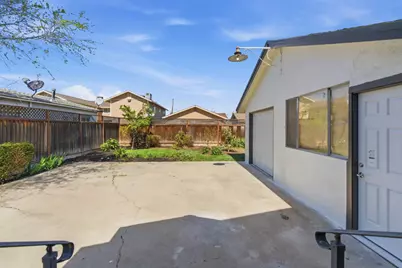 143 W Beverly Place, Tracy, CA 95376 - Photo 18