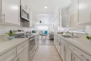 143 W Beverly Pl, Tracy, CA 95376 - Photo 10