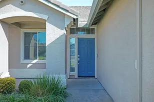 7105 Cedar Garden Ct, Citrus Heights, CA 95621 - Photo 2