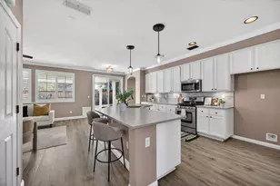 139 Ainger Cir, Sacramento, CA 95835 - Photo 8