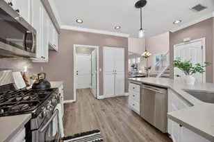 139 Ainger Cir, Sacramento, CA 95835 - Photo 10