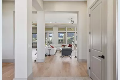 3813 Calverhall Way, Rocklin, CA 95677 - Photo 4