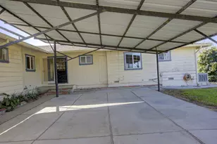 16400 Ash Ave, Patterson, CA 95363 - Photo 14