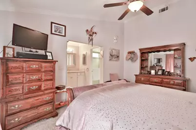 8050 Garryanna Drive, Citrus Heights, CA 95610 - Photo 16