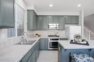 2403 Clemente Ln, Tracy, CA 95377 - Photo 12