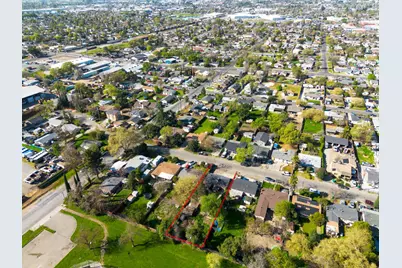 1446 Rhode Island Avenue, Stockton, CA 95205 - Photo 36