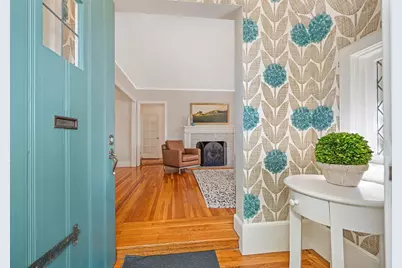 2945 27th Street, Sacramento, CA 95818 - Photo 8