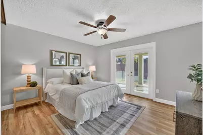 10243 Ellenwood Avenue, Sacramento, CA 95827 - Photo 16