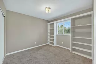 10243 Ellenwood Ave, Sacramento, CA 95827 - Photo 22