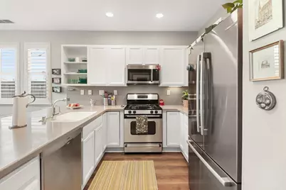 220 N Mill Valley Circle, Sacramento, CA 95835 - Photo 8