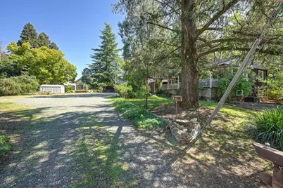 12195 Holly Vista Way, Auburn, CA 95603 - Photo 8