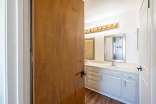 1077 Rivara Rd, Stockton, CA 95207 - Photo 20