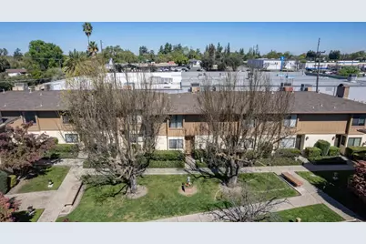 1077 Rivara Road #215, Stockton, CA 95207 - Photo 4