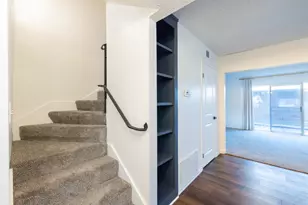 1077 Rivara Rd, Stockton, CA 95207 - Photo 16