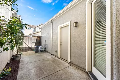 11037 International Drive, Rancho Cordova, CA 95670 - Photo 22