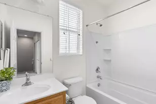 11037 International Dr, Rancho Cordova, CA 95670 - Photo 16