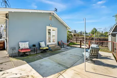 2313 Laredo Road, Sacramento, CA 95825 - Photo 16