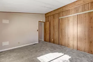 Stagecoach Dr, Sacramento, CA 95842 - Photo 32