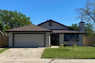 881 Spur Way, Galt, CA 95632 - Photo 1