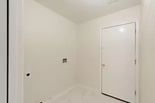 881 Spur Way, Galt, CA 95632 - Photo 34